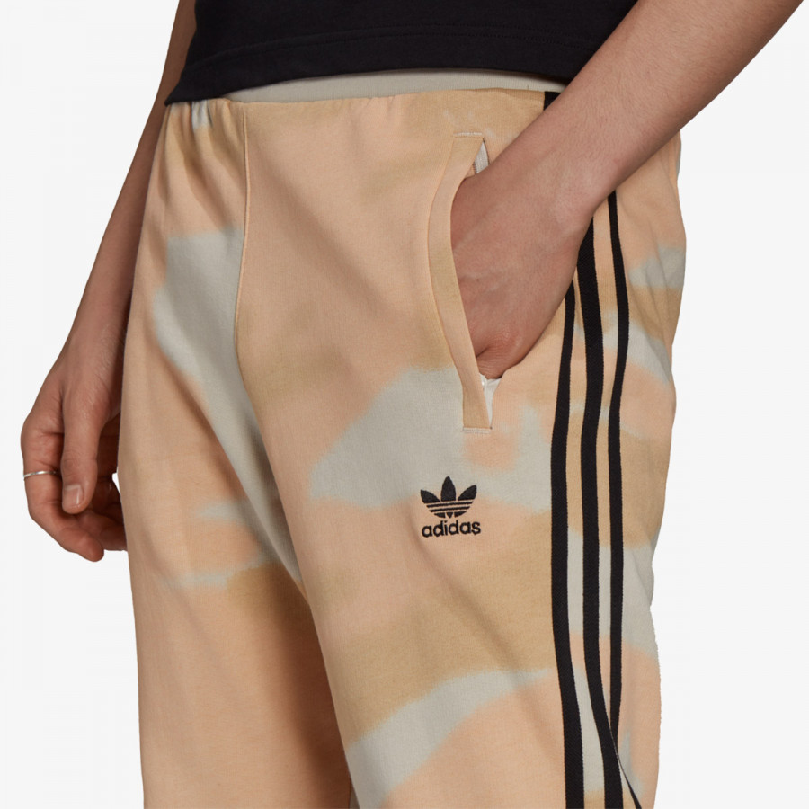 adidas SPODNJI DELI TRENIRKE CAMO AOP PANT 