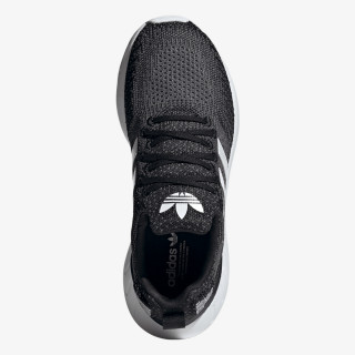 adidas Superge SWIFT RUN 22 W 