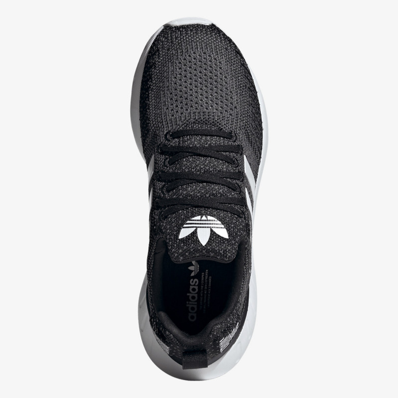 adidas Superge SWIFT RUN 22 W 