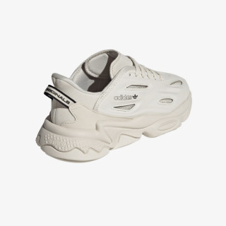 adidas Superge OZWEEGO Celox 