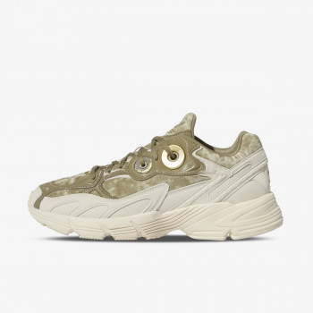 adidas Superge Astir 