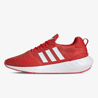 adidas Superge SWIFT RUN 22 