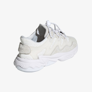adidas Superge OZWEEGO PLUS 