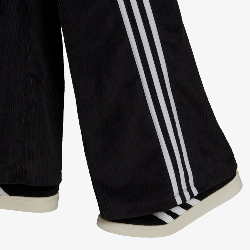 adidas HLAČE ADICOLOR CLASSICS CHUNKY VELOUR 