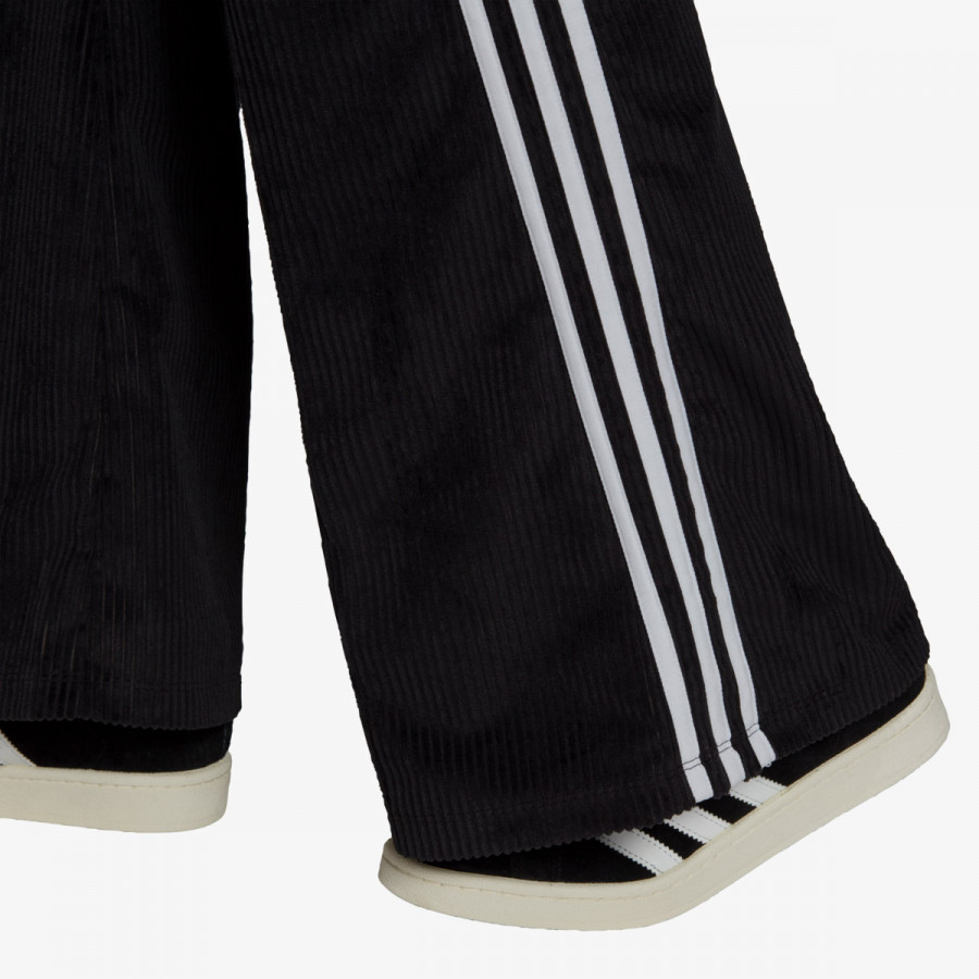 adidas HLAČE ADICOLOR CLASSICS CHUNKY VELOUR 