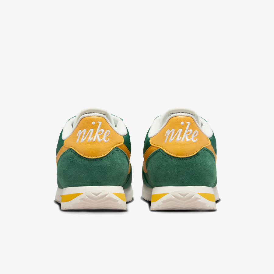 NIKE Superge Cortez 