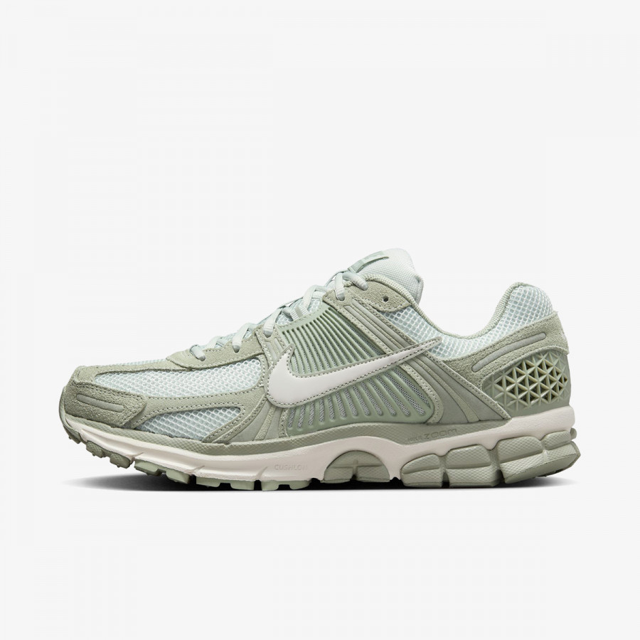 NIKE Superge Vomero 5 