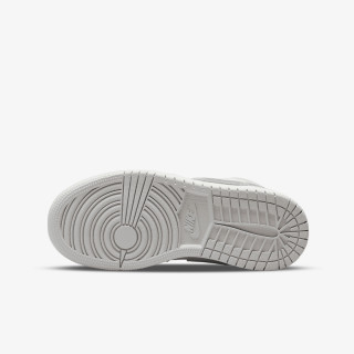 NIKE Superge AIR JORDAN 1 LOW SE V2 BG