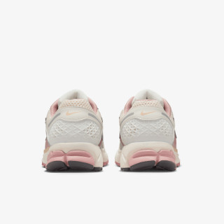 NIKE Superge W NIKE ZOOM VOMERO 5 NEWS 