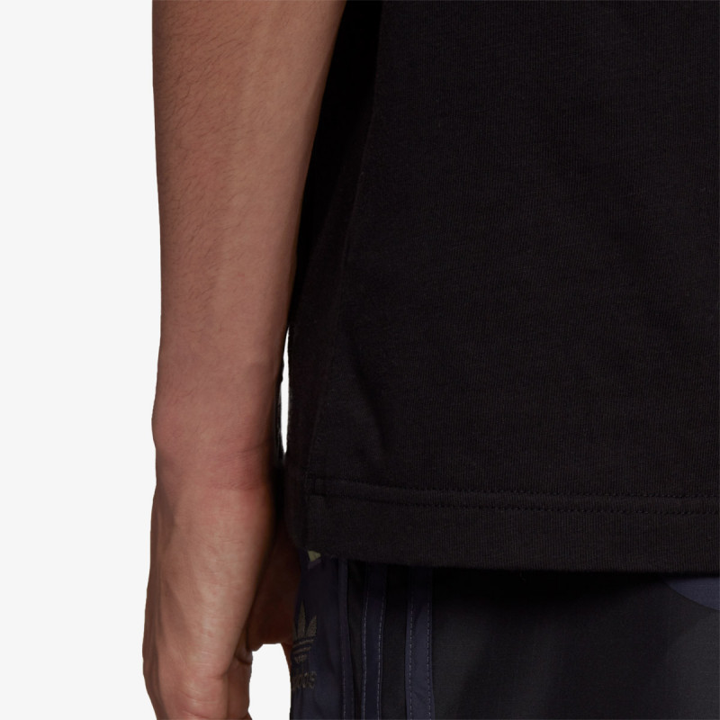 adidas KRATKA MAJICA GRAPHIC CAMO INFILL 