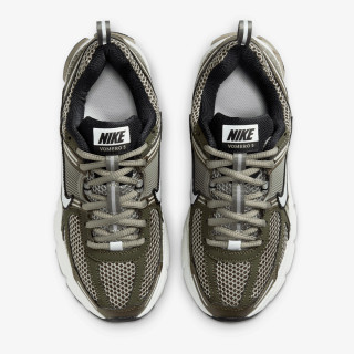 NIKE Superge Vomero 5 