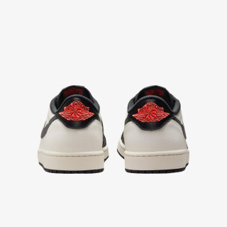 NIKE Superge Air Jordan 1 Retro x PSG 