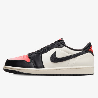 NIKE Superge Air Jordan 1 Retro x PSG 