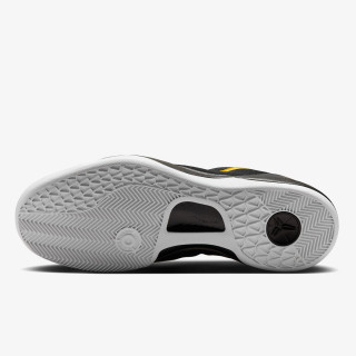 NIKE Superge Kobe VIII Protro 