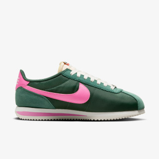 NIKE Superge Cortez 
