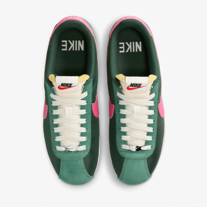 NIKE Superge Cortez 