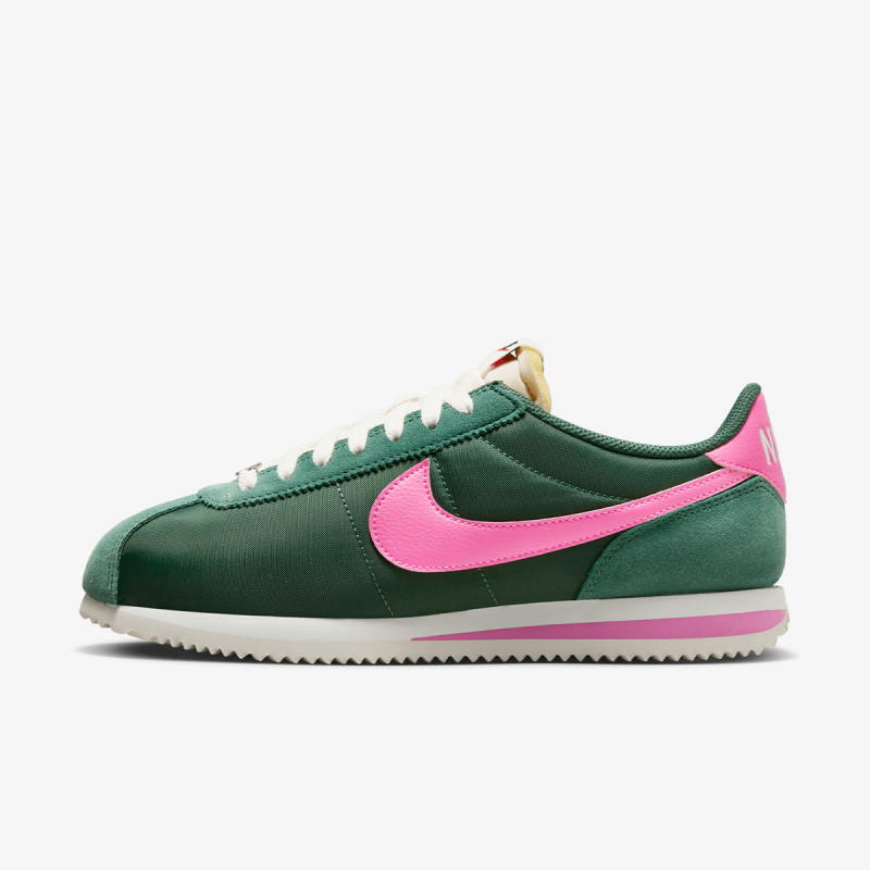 NIKE Superge Cortez 