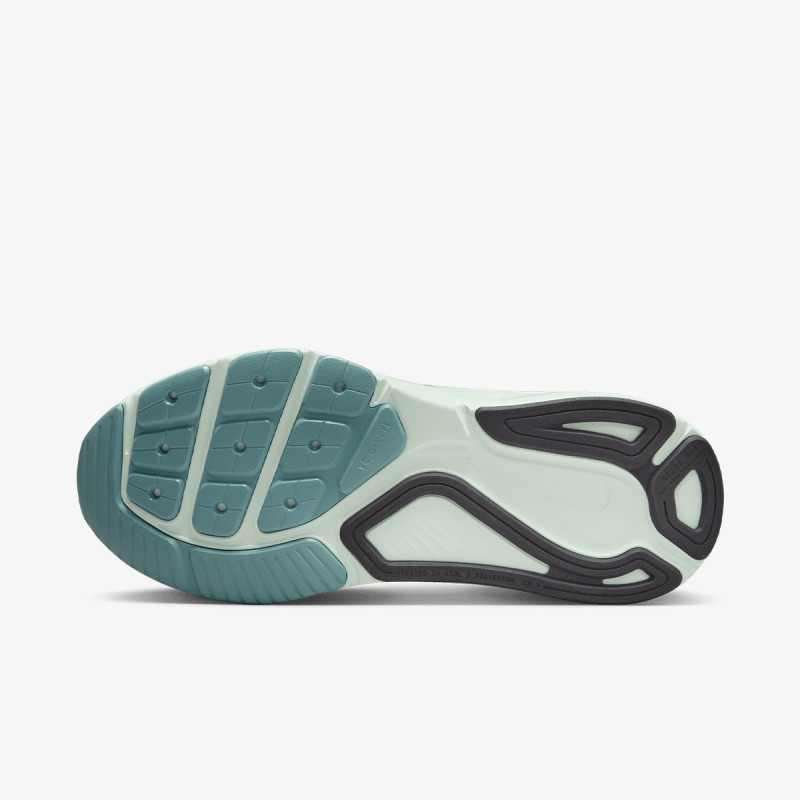 NIKE Superge Structure 26 