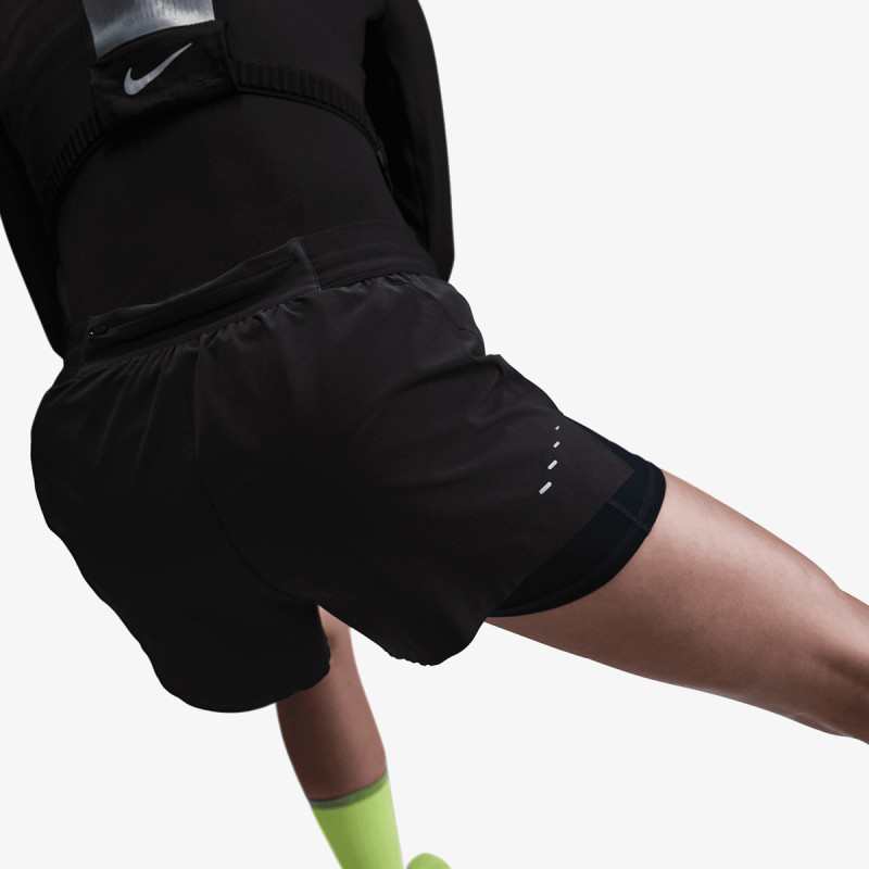 NIKE KRATKE HLAČE W NK SWIFT DF MR 2N1 SHRT 
