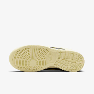NIKE Superge Dunk Low 