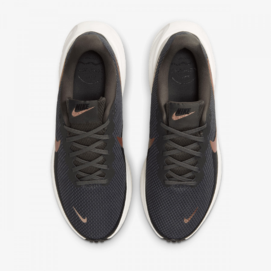NIKE Superge W NIKE REVOLUTION 8 