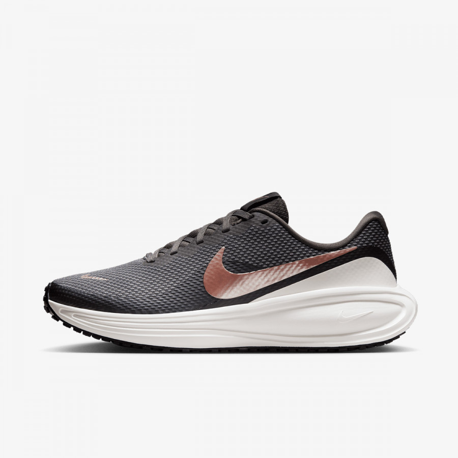 NIKE Superge W NIKE REVOLUTION 8 
