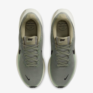 NIKE Superge NIKE REVOLUTION 8 
