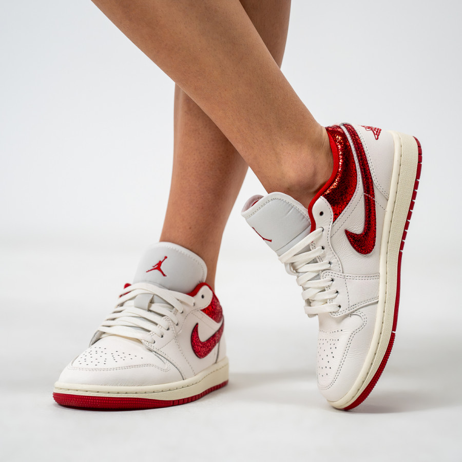 NIKE Superge Air Jordan 1 Low 