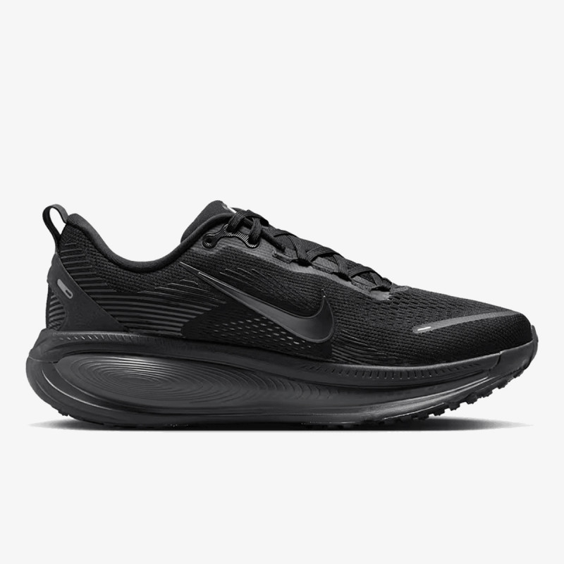 NIKE Superge NIKE VOMERO 18 