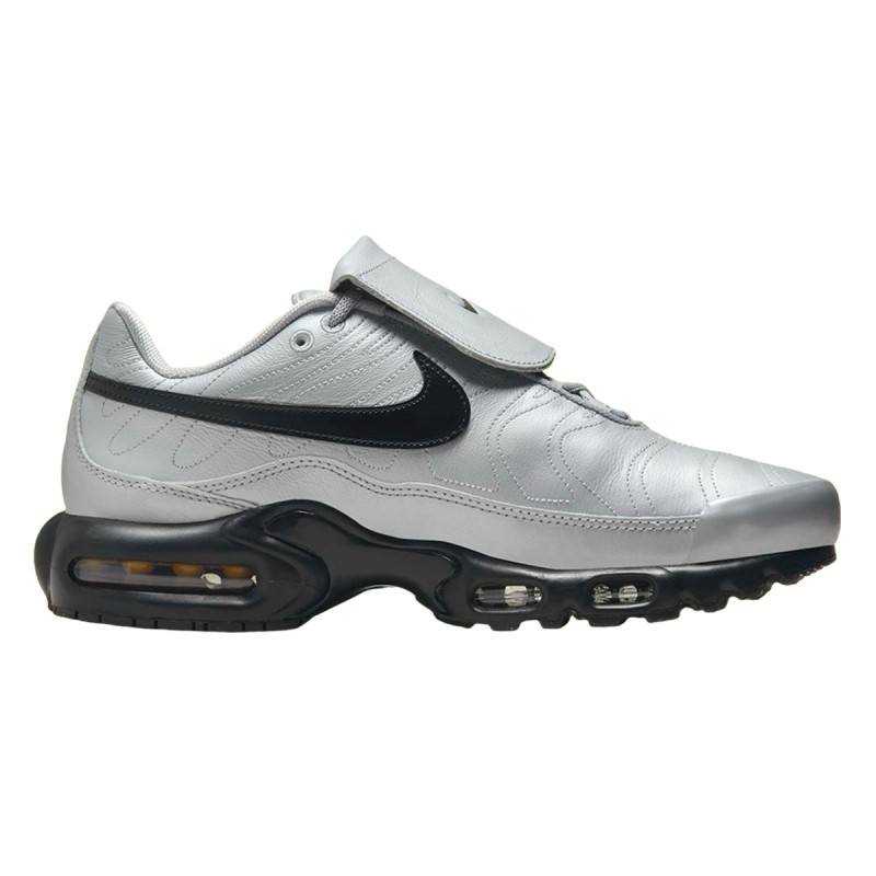 NIKE Superge Air Max Plus 