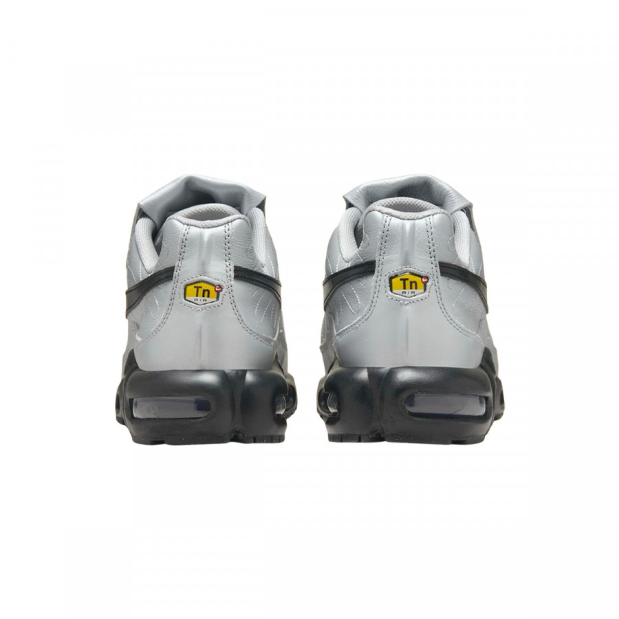 NIKE Superge Air Max Plus 