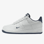 NIKE Superge AIR FORCE 1 ’07 LV8 ESS+ 