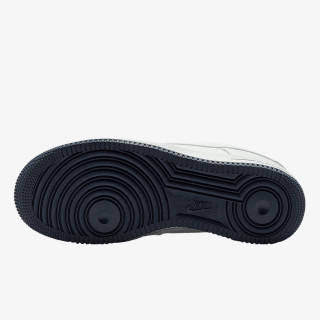 NIKE Superge AIR FORCE 1 ’07 LV8 ESS+ 