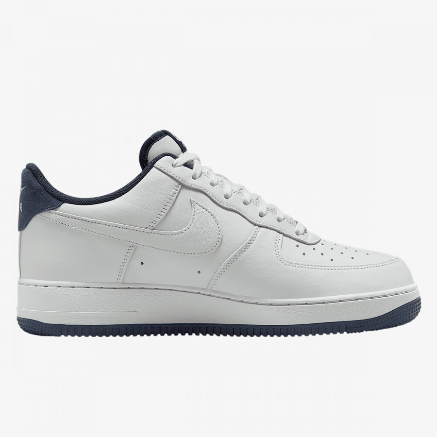 NIKE Superge AIR FORCE 1 ’07 LV8 ESS+ 
