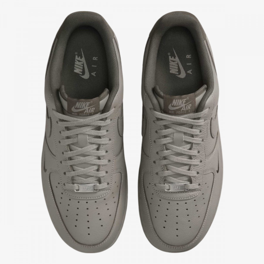 NIKE Superge AIR FORCE 1 ’07 LV8 ESS+ 
