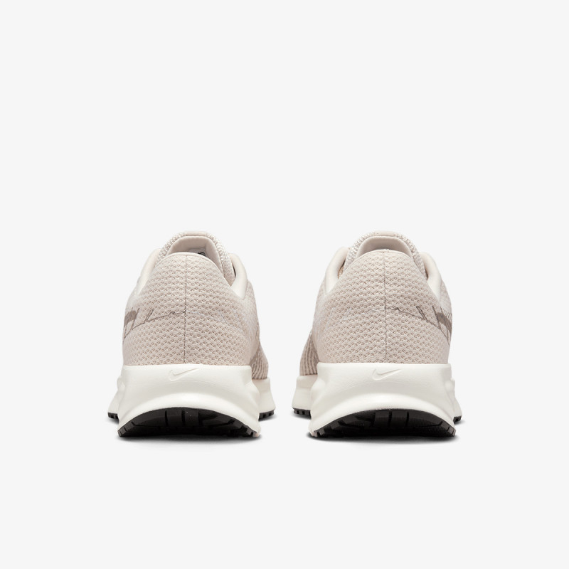NIKE Superge Run Defy 