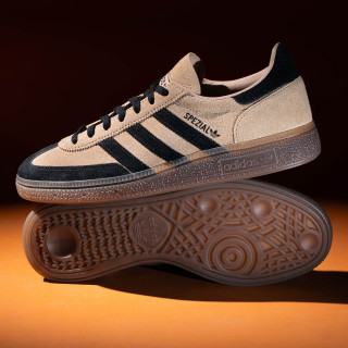 adidas Superge HANDBALL SPEZIAL W 