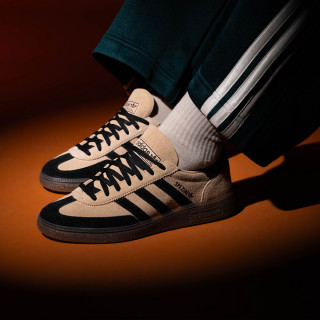 adidas Superge HANDBALL SPEZIAL W 