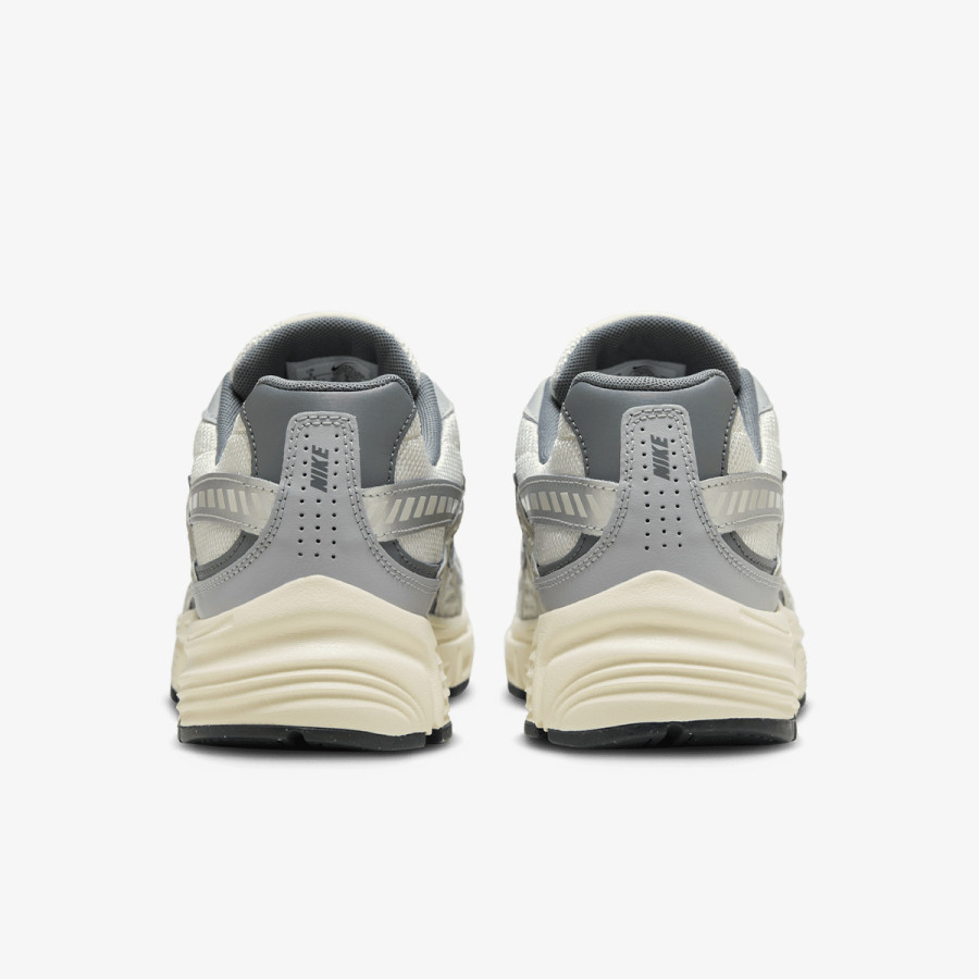 NIKE Superge Initiator 