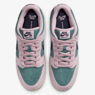 NIKE Superge NIKE SB DUNK LOW PRO 