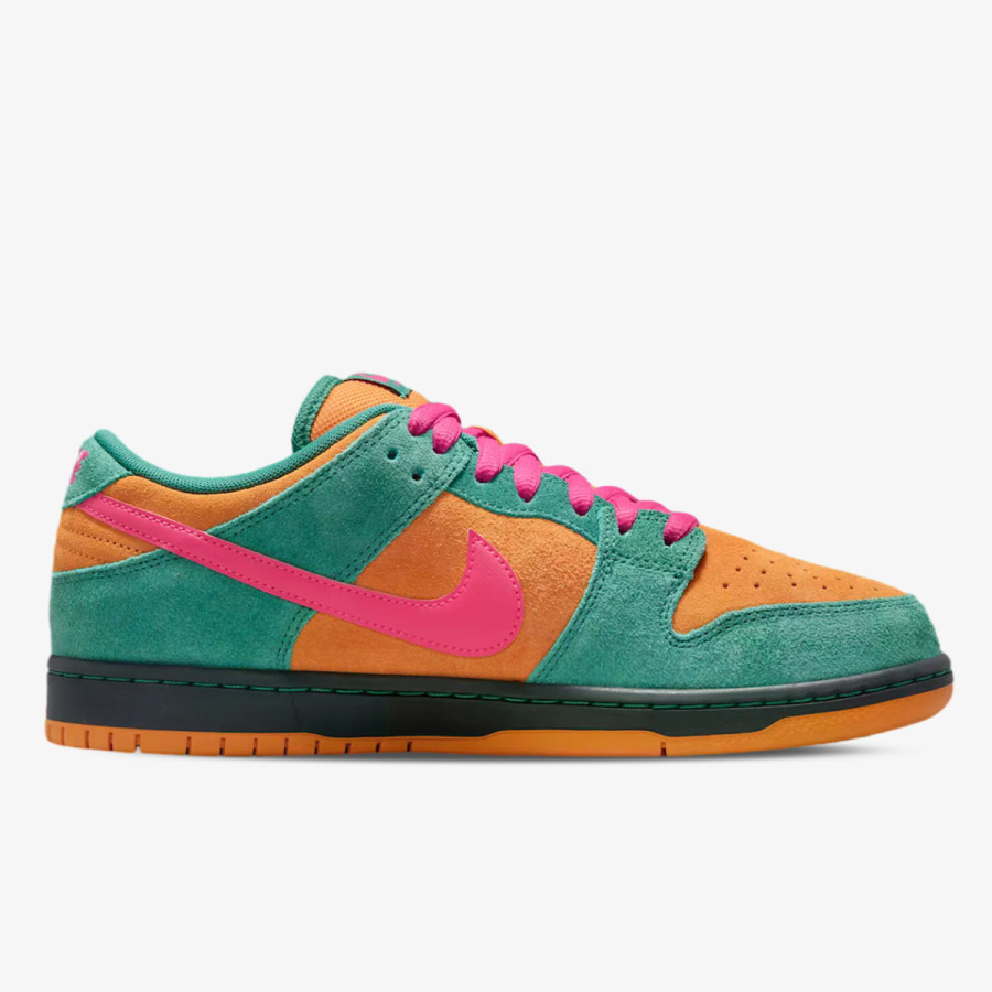 NIKE Superge NIKE SB DUNK LOW PRO 