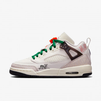 NIKE Superge Spizike Low 