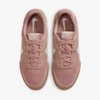 NIKE Superge Terra Manta 