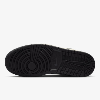 NIKE Superge AIR JORDAN 1 LOW SE 