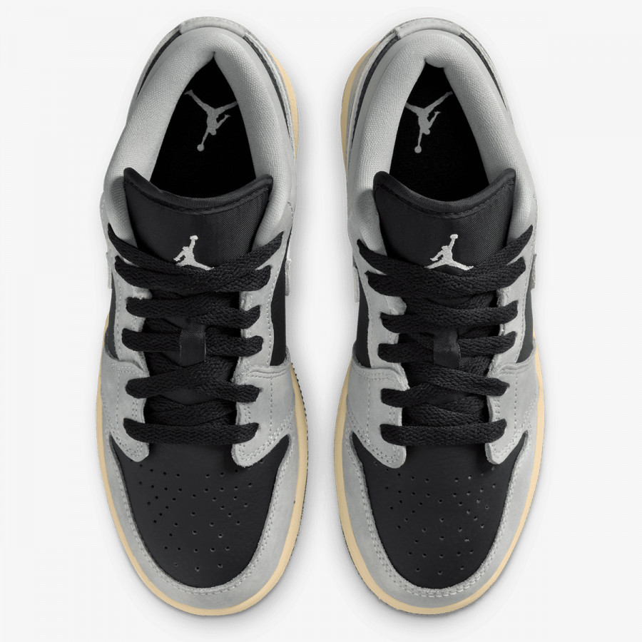 NIKE Superge AIR JORDAN 1 LOW SE BG 