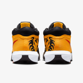 NIKE Superge LEBRON WITNESS VIII 