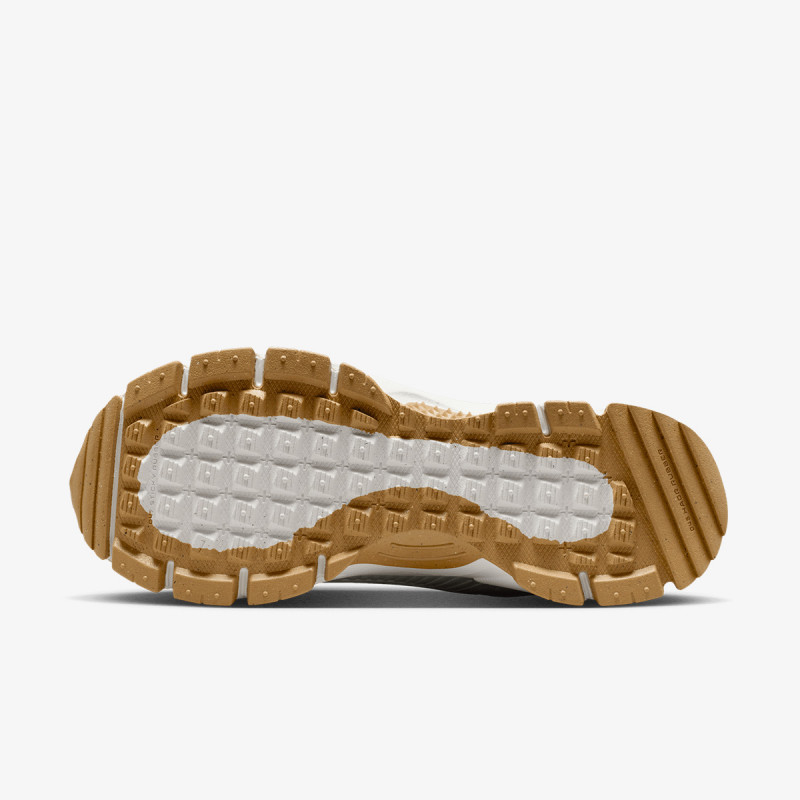 NIKE Superge W NIKE ZOOM VOMERO ROAM 