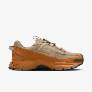NIKE Superge W NIKE ZOOM VOMERO ROAM 
