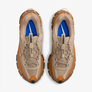 NIKE Superge W NIKE ZOOM VOMERO ROAM 