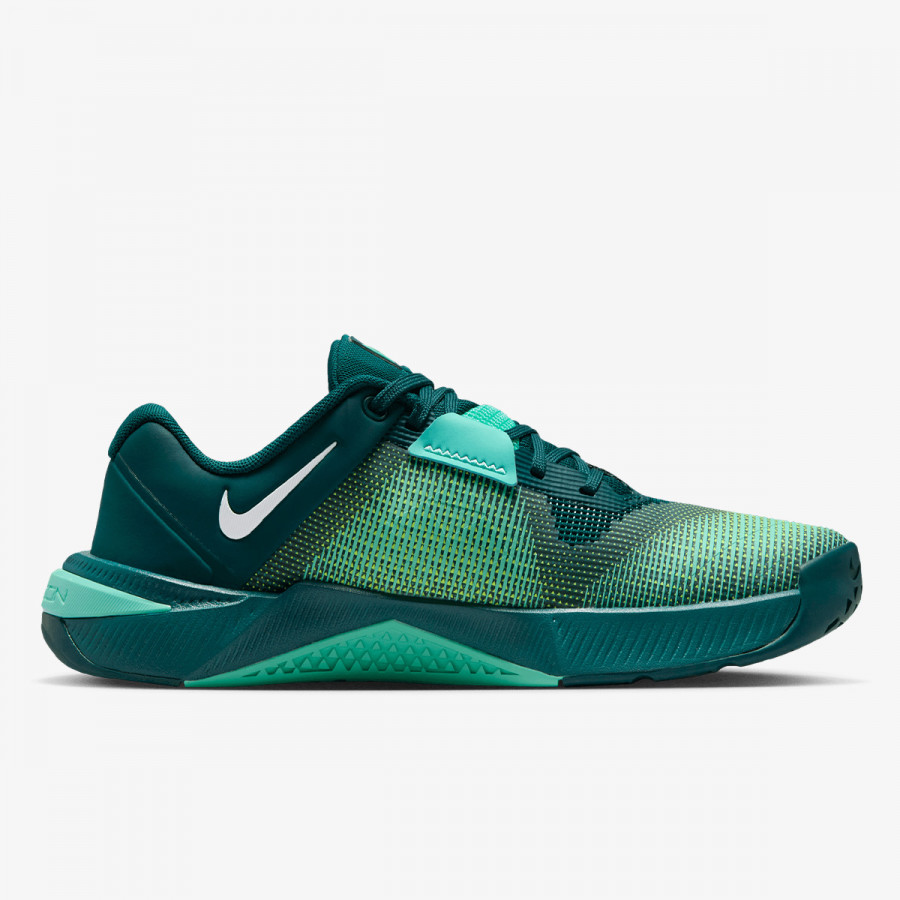 NIKE Superge W NIKE METCON 10 